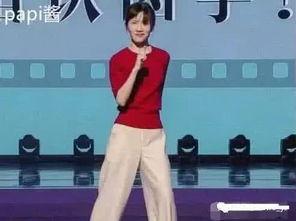 快本压腿网红是谁,她的一举一动引发全网热议