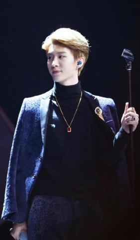 范丞丞最近微博爆料视频,独家幕后花絮大公开