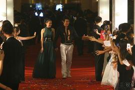 爱心慈善的明星,爱心传递——慈善明星的温暖故事